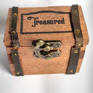 TREASURED Jewelry Box Wood Small