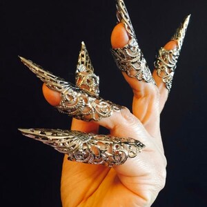 Iron claw rings,nail guards,armor claws,nail tips,claw rings,metal claws,silver claws,metal nail guards, spike rings,sizable,set of 10 pcs.