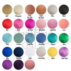 Op de afbeelding: Kleurenkaart met 24 verschillende kleuren, waaronder goud, zilver, zwart, rood, roze, roze, babyroze, lichtroze, koraal, mint, zeegroen, lichtblauw, oceaanblauw, turquoise, groen, blauw, donkerblauw, wit, parelwit, geel, lichtpaars, paars, donkerpaars en roos.