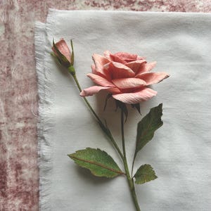 Red Mauve Rose, Crepe Paper Flowers, Paper Rose Décor, Anniversary Gift, Thoughtful Present, Paper Bloom Decorations, Paper Botanical Art