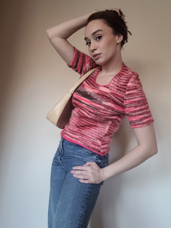 Vintage/ Retro/ 90s/ 00s/ Pink and Brown Knit Shir