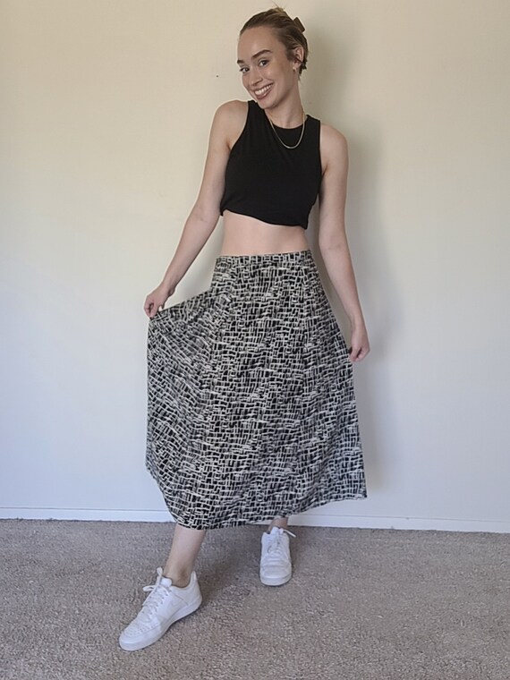 Vintage 80s Black Abstract Midi Skirt/Black Abstr… - image 3