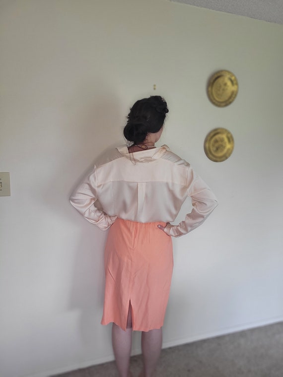 Vintage/ Retro/ 60s Peach Polka Dot Pencil Skirt/… - image 9