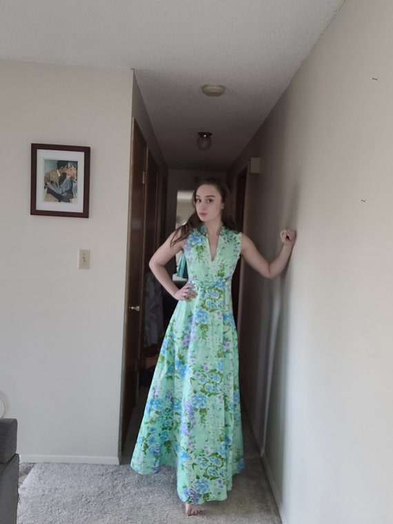 Vintage/ Retro/ Mint Green Floral Maxi Dress/ Vtg… - image 8