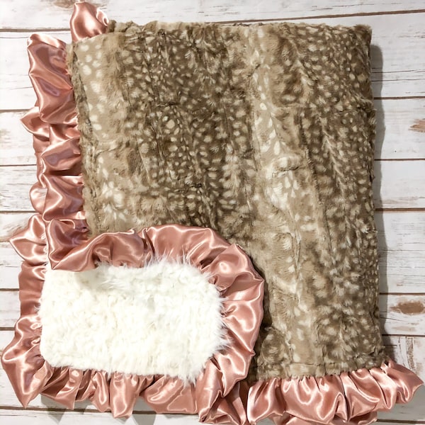 Carter's Baby Faux Fur Satin Trim Blanket main image 0