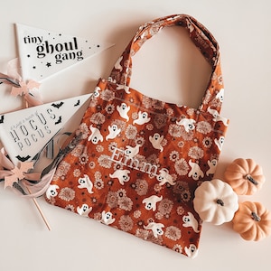 Children’s Halloween Candy Bag//Embroidered Trick or Treat Bag