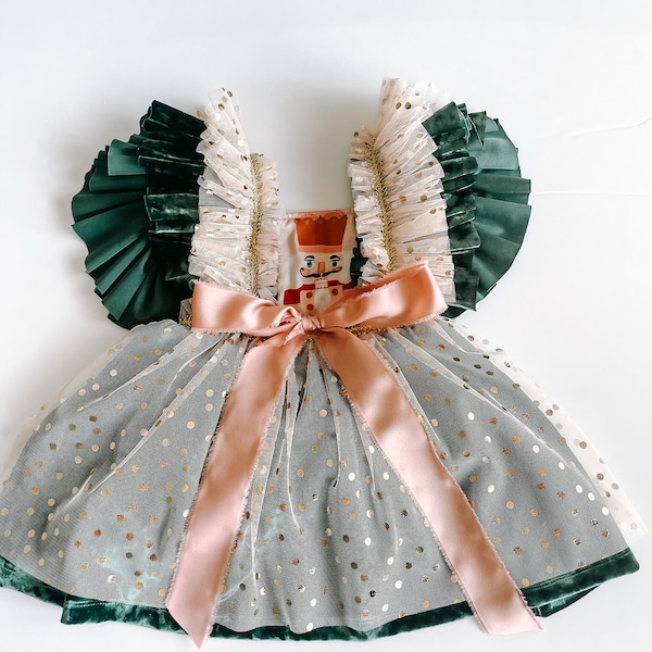 Nutcracker Christmas Dress//Girls Christmas Dress//Green Velvet Christmas Outfit