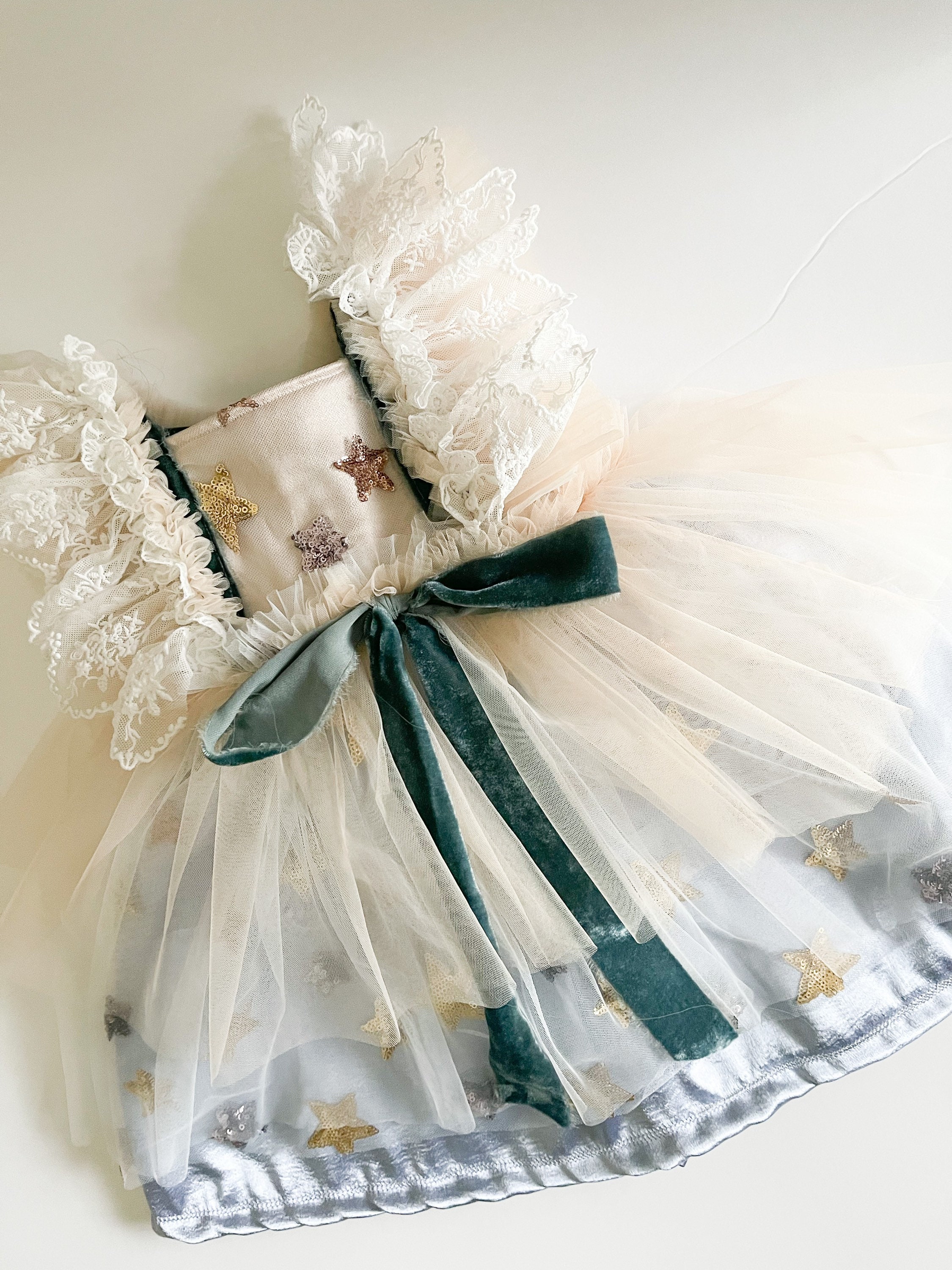 Girls Tulle Princess Dress//Girls Birthday Dress// Baby Girl Holiday Outfit