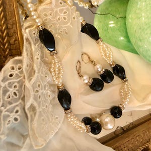 Vintage Faux Pearl and Black Beaded Necklace and Earrings with Rhinestones/Beads/Jewelry Set