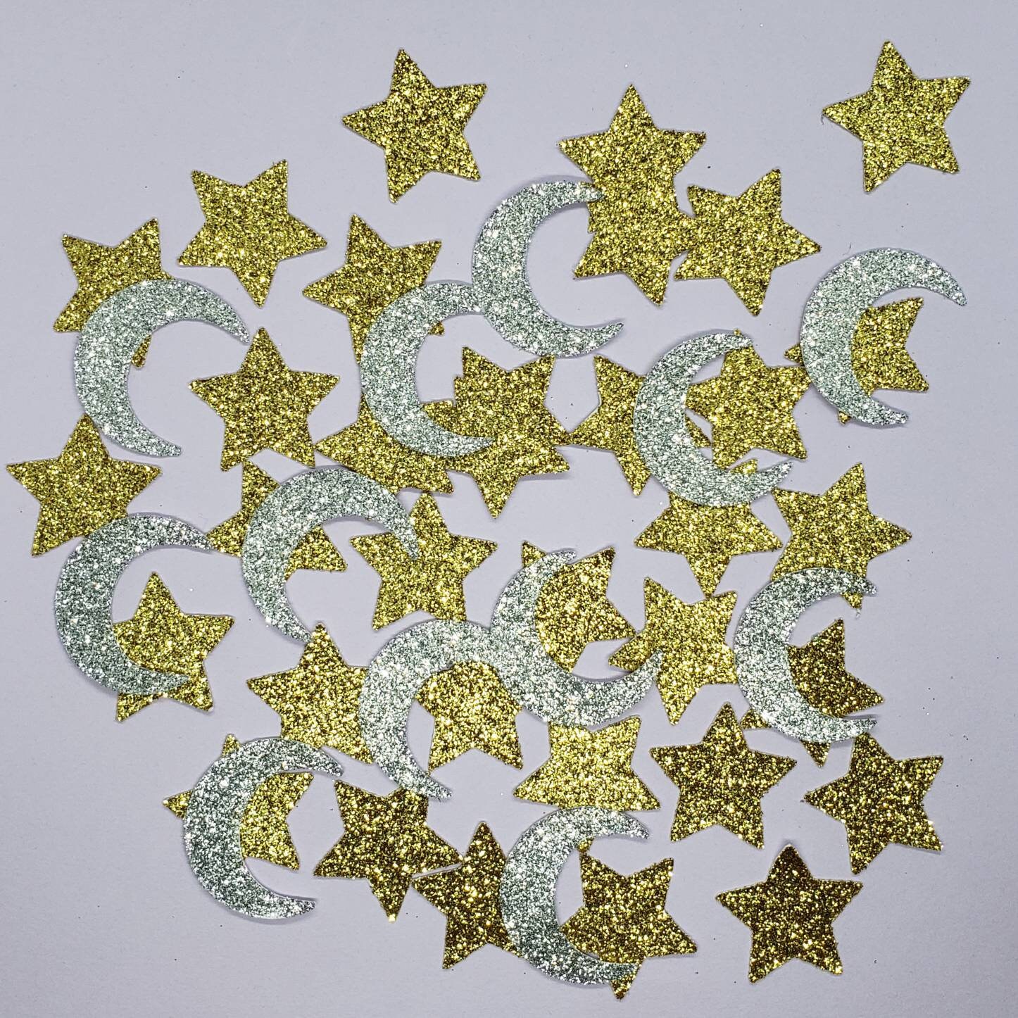 EIMELI 90 Pcs Glitter Star Cutouts, 6 inch Twinkle Star Glitter Paper  Confetti Star Shape Paper Cut Outs(30Pcs Silver，60Pcs Gold ) 