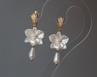 White pearl orchid earrings, Wedding jewelry women, Dangle polymer clay earrings flower, Bridal jewellery