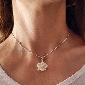 Orchid necklace, White flower necklace , Polymer clay floral necklace, White pearl jewellery, Clay flower necklace, Handmade jewelry women