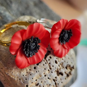Poppy ring adjustable Polymer clay floral rings Red flower Poppies jewelry Summer gift women