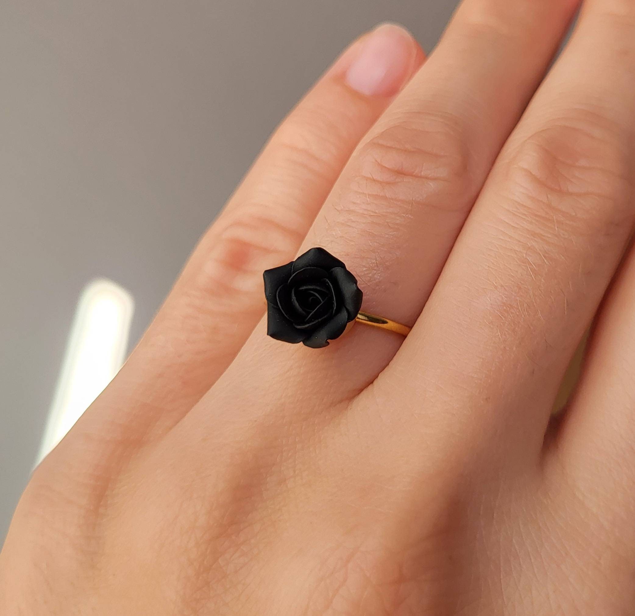 925 Sterling Silver Midnight Rose Ring | Sylvory
