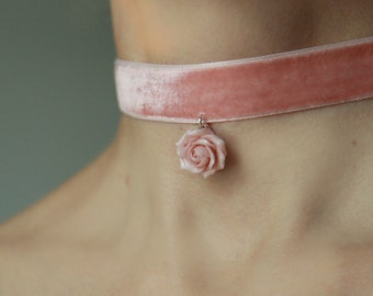 Collar choker velvet for women - Wide choker - Pink velvet choker pendant - Pink rose necklace - Polymer clay flower pendant