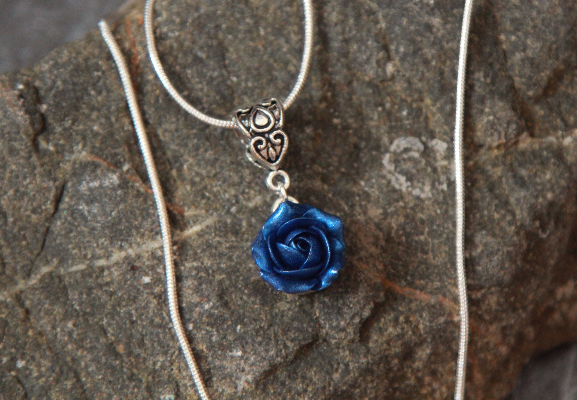 SMOKY BLUE rose coin necklace シルバー 40cm SMOKY BLUE rose coin necklace シルバー 40cm