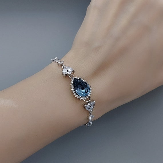 Gemstone Teardrop Brass Bracelet Gemstone Teardrop Brass Bracelet