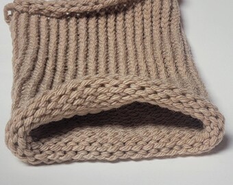 Snuggle Tunnel/Pet Tunnel for small animals, Handmade, Knitted, Rat Tunnel, Ferret Tunnel, Guinea Pig Tunnel, Hedgehog Tunnel, Pet Bedding