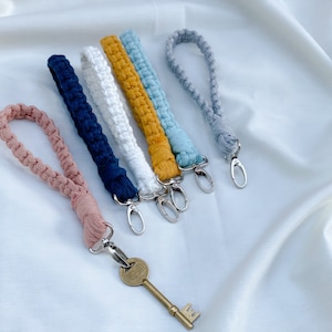 Macrame Wristlet Keyring | Macrame Accessories