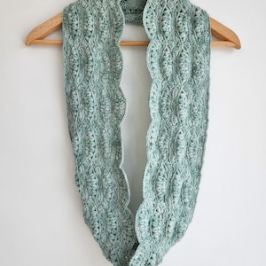 CROCHET PATTERN Infinity Scarf Crochet Pattern, Lace Infinity Scarf ...