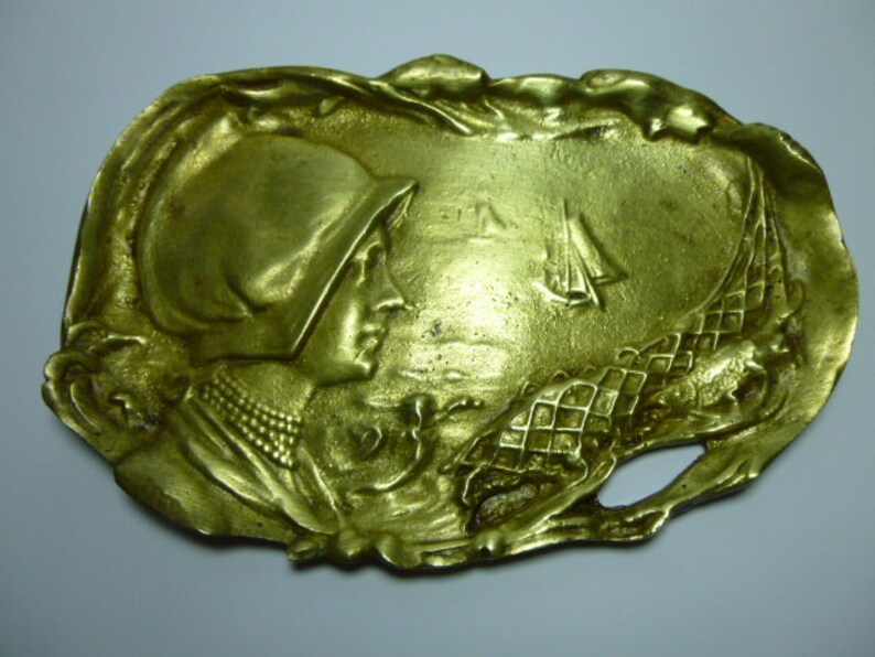 Vintage French Brass cigar Ashtray,rare collectible sculpture ashtray fishing motiv,