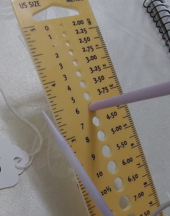 Plastic Circular Knitting Needles size 6 