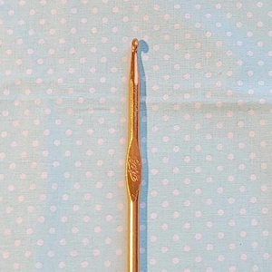 Boye Aluminum Size &quot; I &quot; Crochet Hook (Tapered Throat)