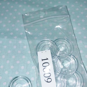 Standard Plastic 1/2&quot; Bobbins (7 pk)