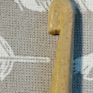Vintage 10&quot; Wooden Tunisian/Afghan Crochet Hook - Size 13 ( L )