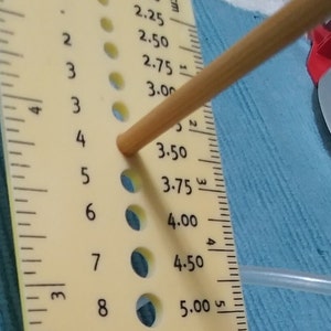 US Size 4 Bamboo Circular Knitting Needles 16&quot; - & - 12 1/2 &quot;