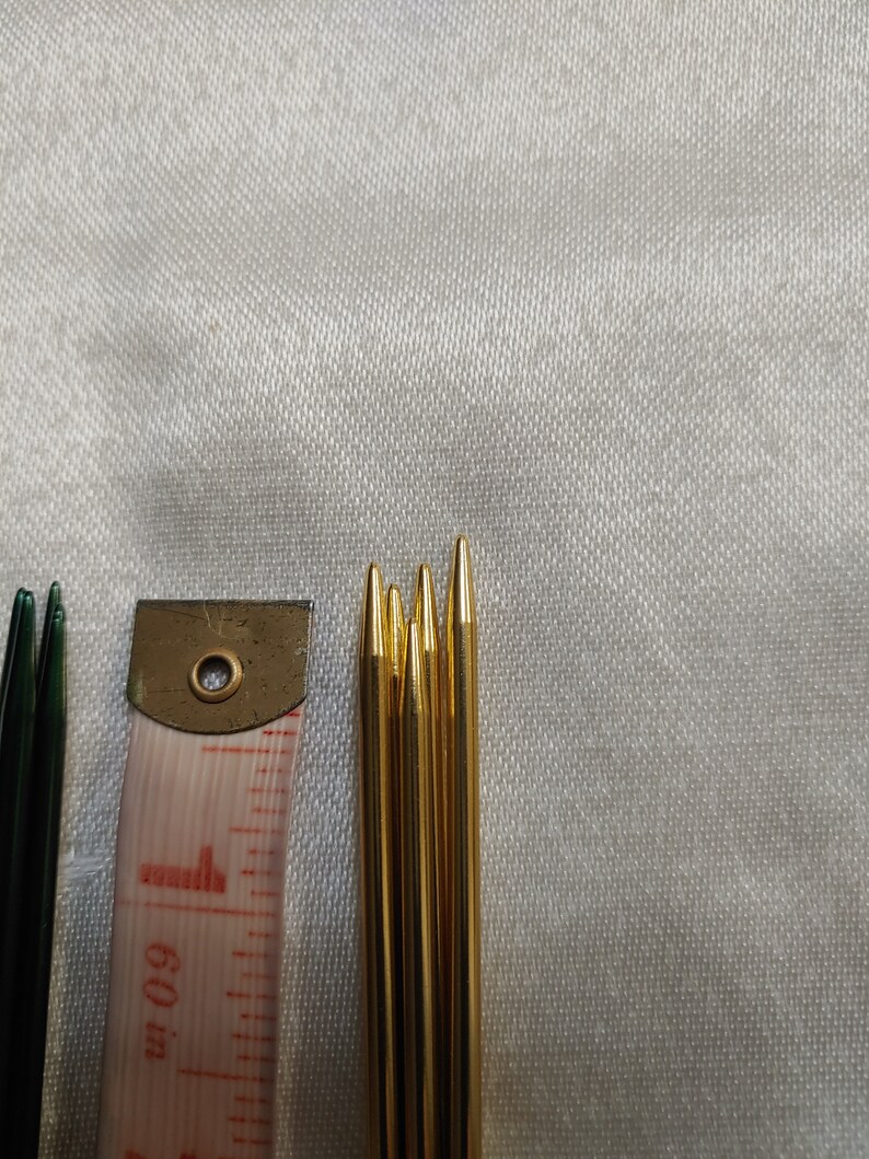 US Size 2 Aluminum Doubleended Knitting Needles set of 2 vintage And