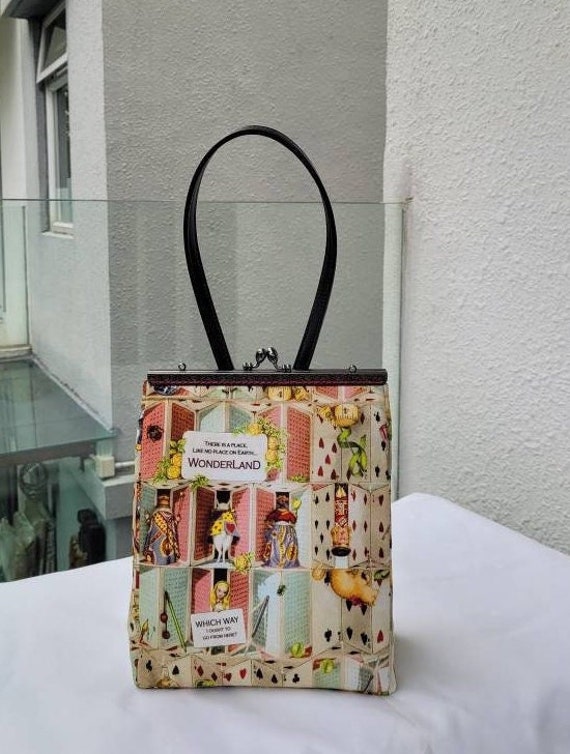 Aliceページ ALICE - Medium Nylon x Leather Shoulder with Front Pocket