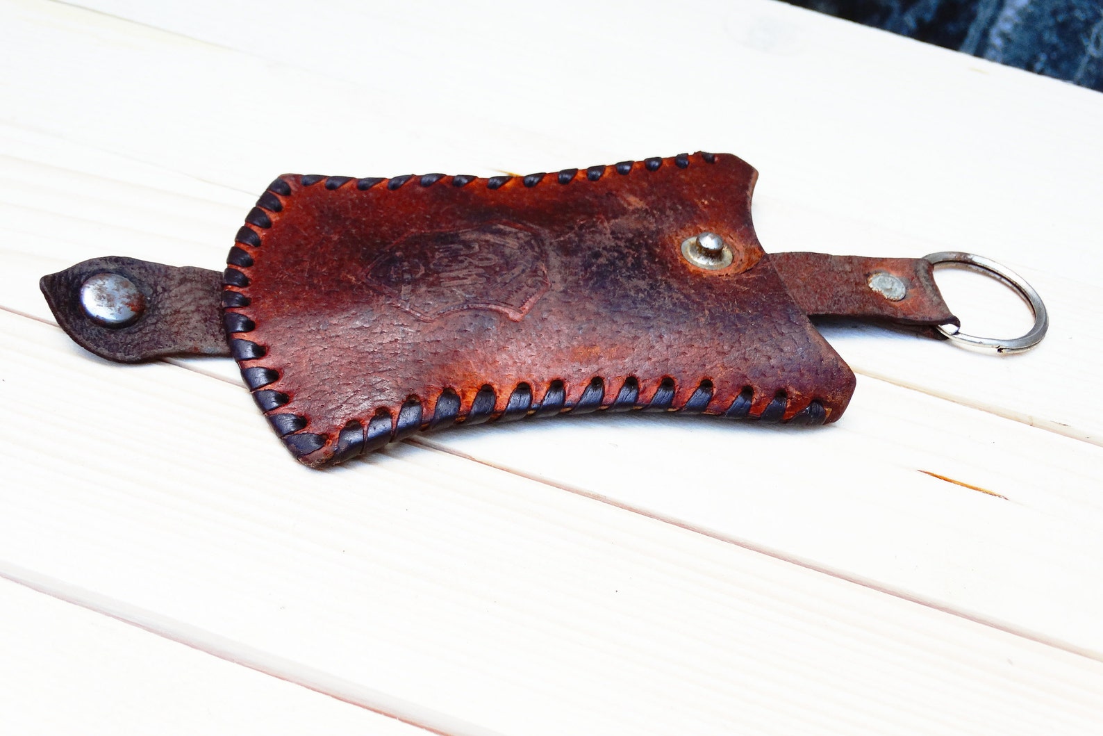 Vintage Leather Keychain Case, Old Vintage Leather Key Holder, Vintage