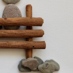 Couple Pebble Art on Canvas: Cinnamon Stick Bench, Retirement Gift bild 8
