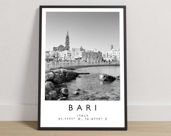 Stampa di Bari, Poster di Bari, Fotografia di viaggio, Stampa di viaggio, Stampa dell'Italia, Decorazioni di viaggio, Arte in bianco e nero, Arte europea