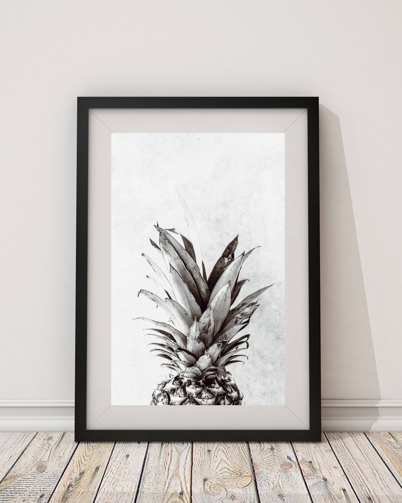 Pineapple Wall Art Pineapple Poster Minimalist Wall Decor Tropical Print Black and White Pineapple Print Kitchen Art