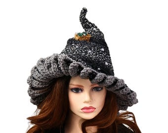 Black Mushroom Witch Hat with Woodsy Accent, Renfaire Cosplay Festival Costume, Hedge Witch, Whimsical Cottagecore