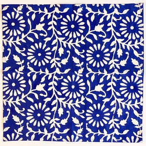 Set of 4 Block Print Cotton Napkins, Hand Blocked Cloth Napkins, Modern Home Decor, Table Setting, Hand Printed Napkin, Royal Blue Floral image 6