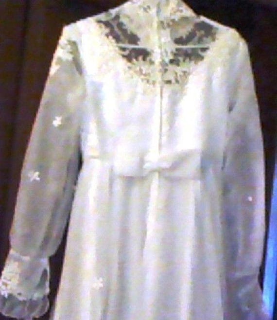 No 11 Listing Is An Xs Unbranded Custom Made Wedding Dress Etsy