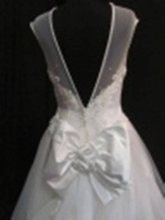 lady eleanor wedding dress