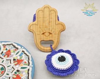 Hanukkah baby Hamsa baby teether Evil eye baby rattle Boho baby toys Jewish baby gift Wooden hamsa Hippie baby gift Jewish toy Baby boy gift