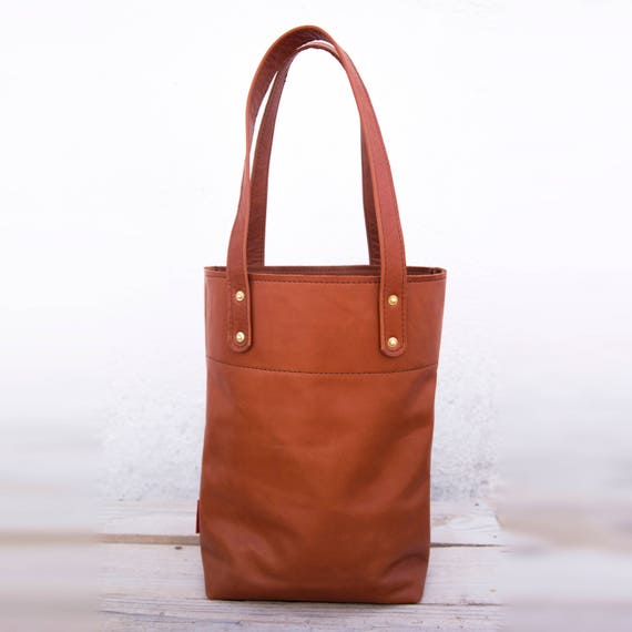 tan totes