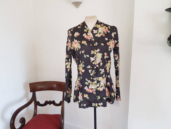 30s floral jacket or top - image 1