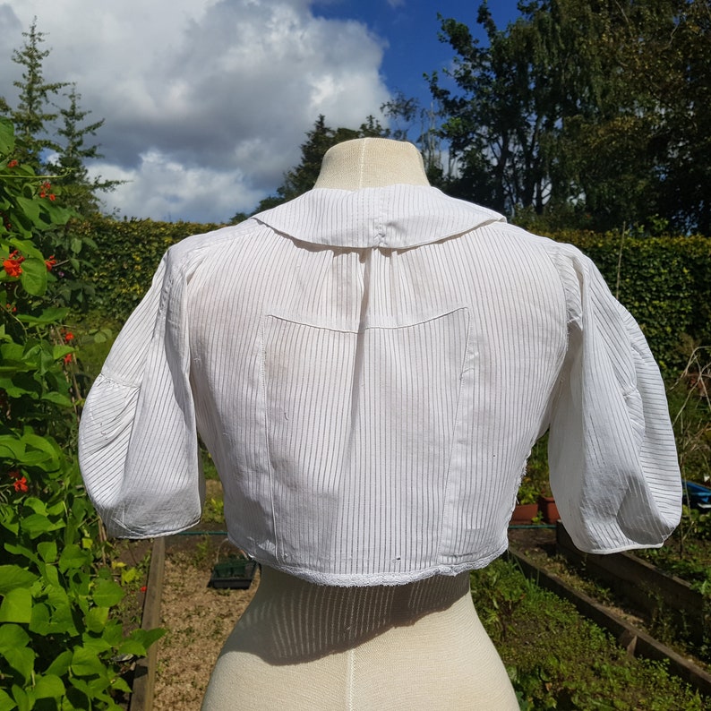 shirts with slits on both sides