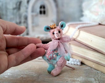 Miniature Teddy Rat OOAK – Collectible Artist Mouse, Hand-Embroidered, 3.5 inch