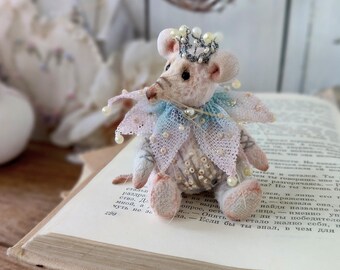 OOAK Miniature Teddy Mouse Princess with Crown, Artist Plush Mouse Dollhouse Animal for Blythe Doll, Handcrafted Collectible Toy
