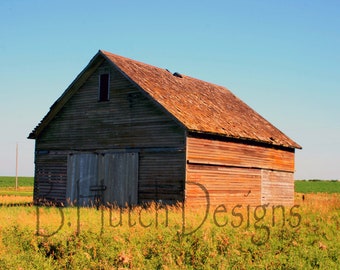 Corn Crib,  Barn, Farming Photography, Digital Download, Farm Prints, Farm Photo, Home Decor, Wall Decor, Wall Art, Barn Photo
