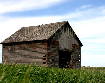 Rustic Old Corn Crib, Digital Download, Farming Photography, Old Barn, Farm Photo, Home Decor, Wall Decor, Wall Art, Barn Photo