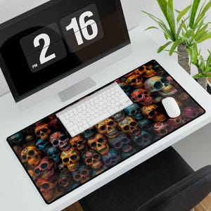 Bunte Sugar Skulls XXL Maus Pad und Schreibtisch matt, perfekte Geschenkidee für Gamer, Halloween Dekor, Schädel Horror Themen Geschenke für Ihn