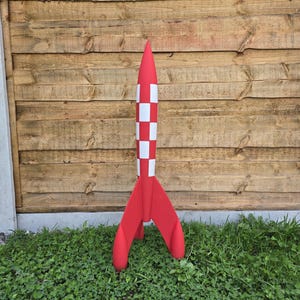 Tintin Moon Rocket Model – Destination Moon Collectible – Extra Large 1m / 39&quot; Red & White Display Piece – UK Seller